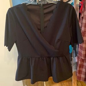 Black scalloped shein top